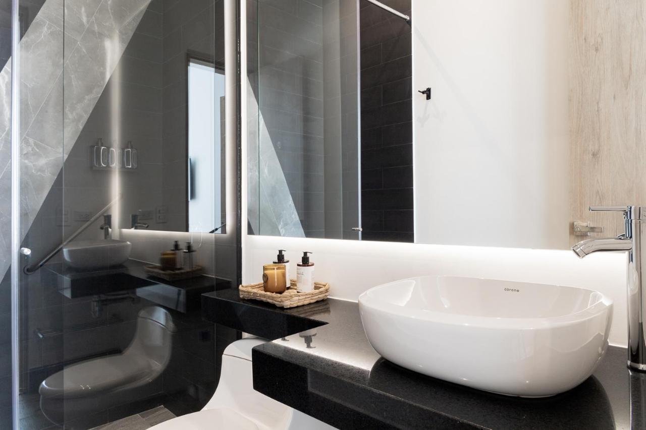 Bo Living 81 Aparthotel โบโกตา ภายนอก รูปภาพ
